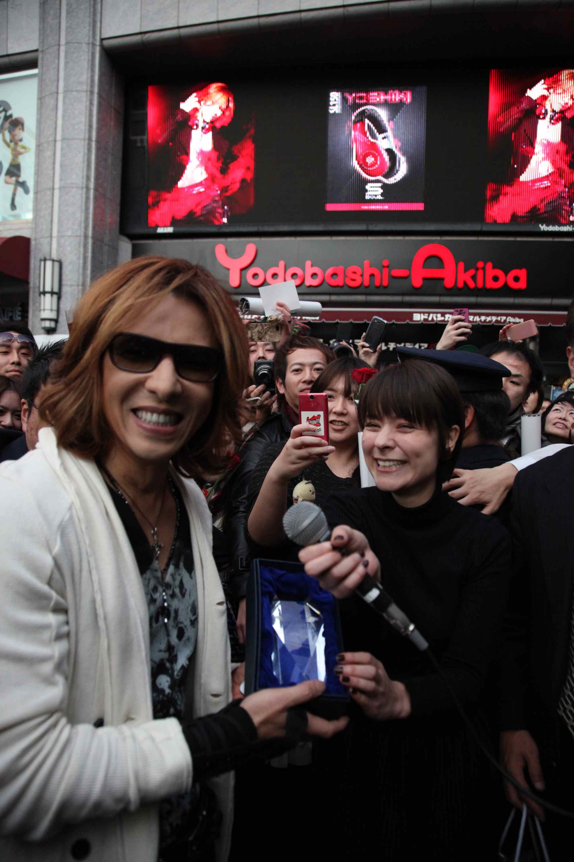 X Japan Yoshiki ニコ生 音楽番組アワード 13 総合1位を獲得 Rockの総合情報サイトvif