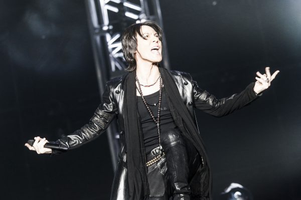 氷室京介“LAST GIGS”ツアーファイナル、WOWOWメンバーズオンデマンドで配信中！ – ROCKの総合情報サイトVif