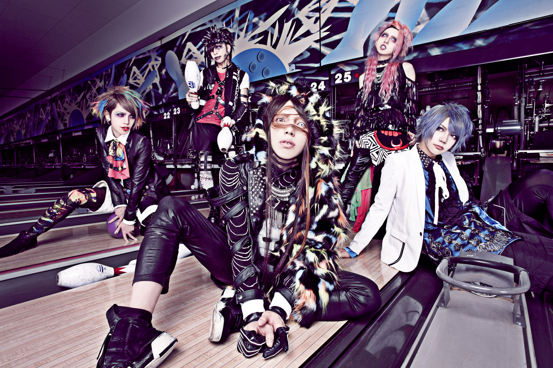 Next scene. ASHMAZE японская группа. Японская группа фантастика. Группа l.a.c.k.. Rose японская группа.
