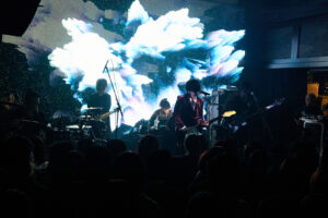 [ kei ]、新感覚のマンスリーライブ開幕。5/21に第2弾「FIFTH DEMENSION-Aqaua-」開催