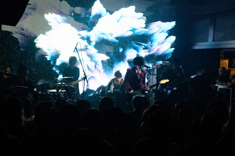 [ kei ]、新感覚のマンスリーライブ開幕。5/21に第2弾「FIFTH DEMENSION-Aqaua-」開催